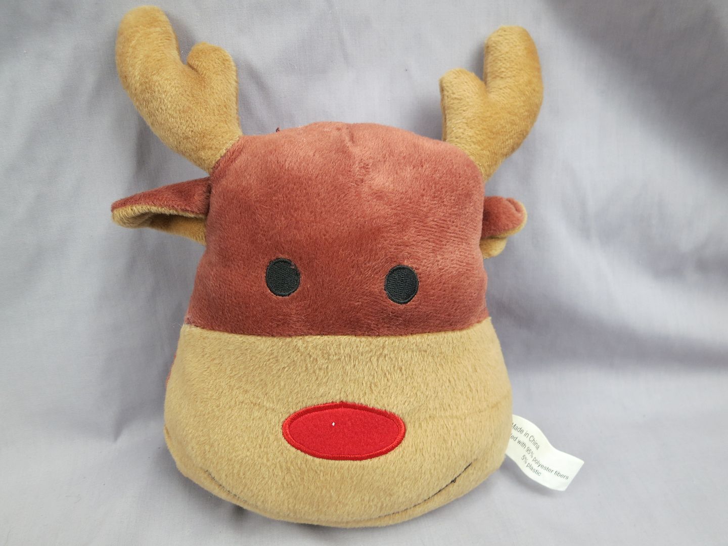 rudolph pillow pet